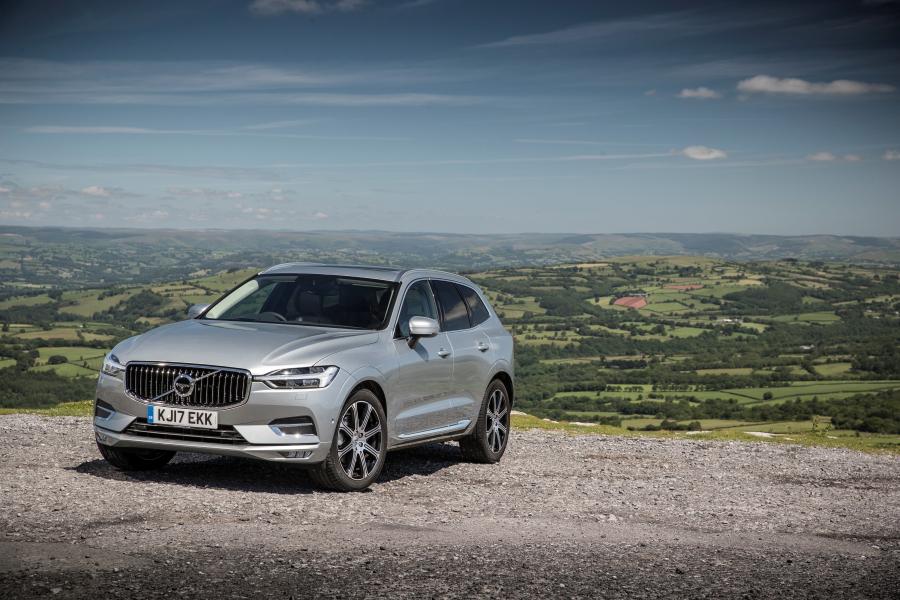  Volvo XC60 D5 R-Deisgn 2017 года  (UK) (фото 61 из 82)